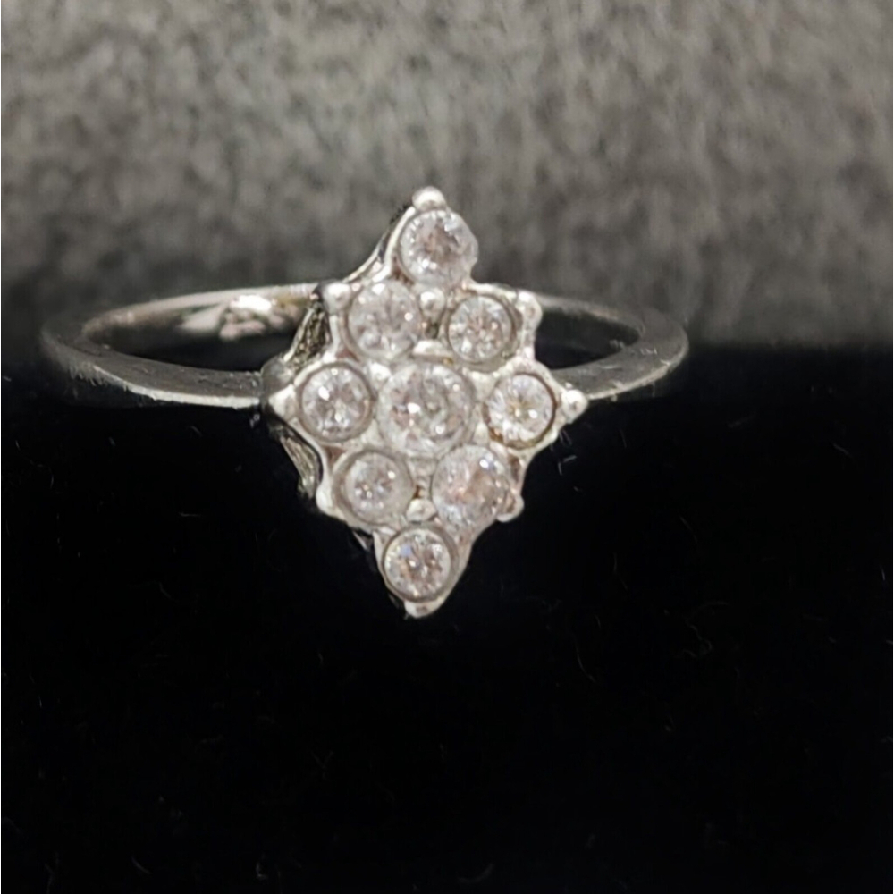 Vtg. Sarah Coventry Silver CZ Rhinestone Cluster Ring Size 5.75